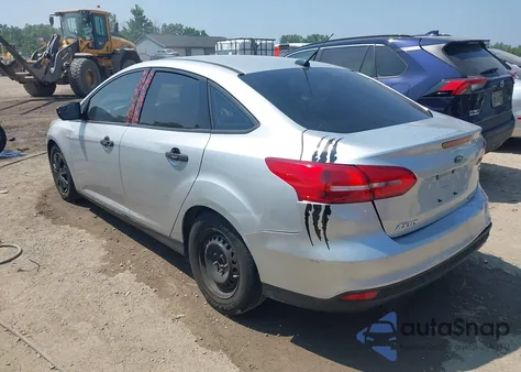 2016 Ford Focus S из США, поврежденный, VIN 1FADP3E20GL403256